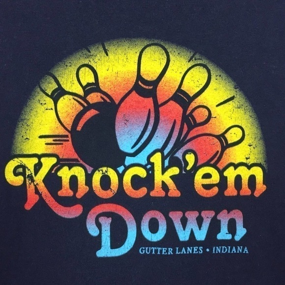 VINTAGE Fossil Knock ‘em Down Gutter Lanes Indiana Graphic T-Shirt Unisex Size M - Picture 2 of 8